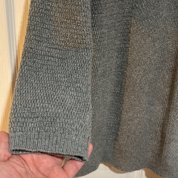 J.Jill Long V-Neck Sweater - Picture 5 of 12